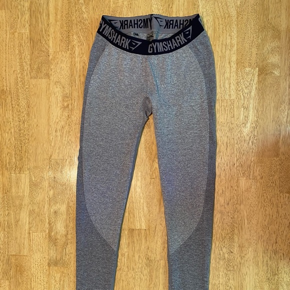Bundle of Gymshark leggings. Size M - Picture 11 of 11